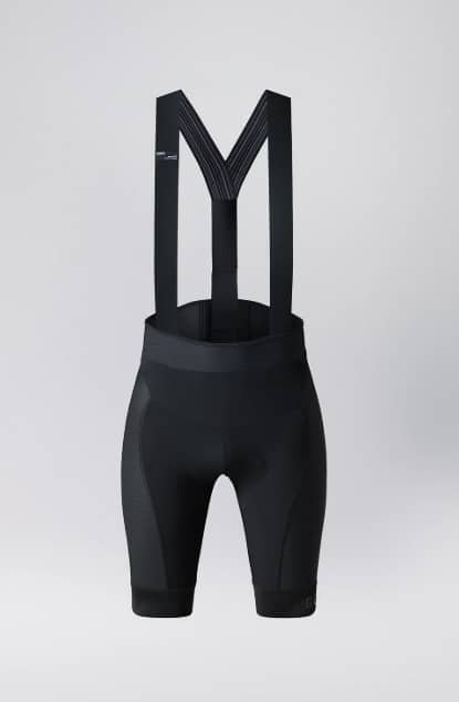 De K9 zeem is en zeer comfortabele zeem speciaal ontwikkeld voor dames. Deze zeem is perfect voor lange duurritten, tot wel acht uur! De zeem is 11mm dik en gemaakt van schuim met een hoge dichtheid voor uitstekende schokabsorptie.