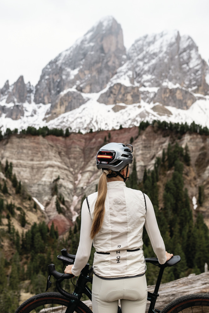 ABUS wielrenhelmen Taipan LED velvet black - Afbeelding 10